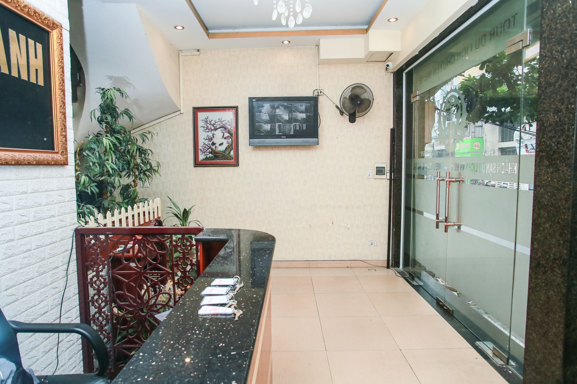 Reddoorz Near Hanoi Railway Station المظهر الخارجي الصورة
