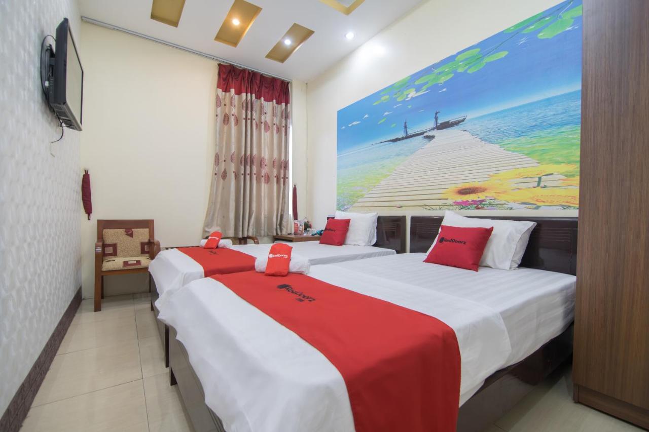 Reddoorz Near Hanoi Railway Station المظهر الخارجي الصورة